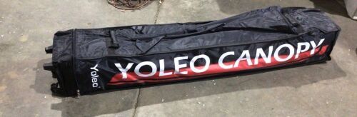 Yoleo Pop Up Canopy 10' x 10'  - Lot 432