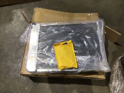 Cooling & Radiator Specialist Radiator, Unknown Fit  - Lot 548