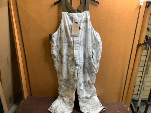 Red Head Men's Silent Stalker Bib Overalls, 3XL, Appears New - Lot 59