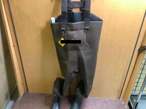Men's Hunting Waders, 12R, Appears New - Lot 121
