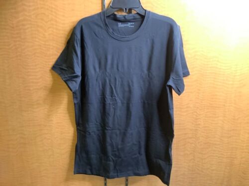 Under Armour Men's Heatgear, MD, Appears New - Lot 124