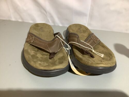 Red Head Men's Sandals, 10M, Appears New - Lot 160