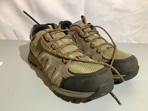 Low GORE-TEX Hiking Shoes for Men, 9.5D, Ecommerce Return - Lot 161