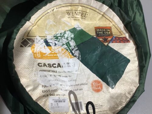 Wenzel Cascade 3 Sleeping Bag, Ascend Folding Sleeping Pad, Ecommerce Return, Zipper coming apart from seam - Lot 183