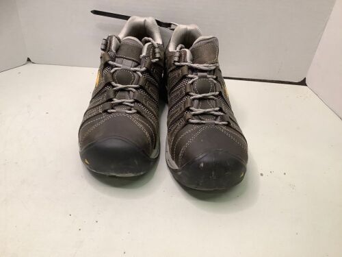 Keen Men's Utility Boots, 10.5, Ecommerce Return - Lot 202