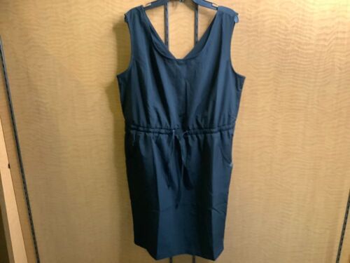 Ascend Ladies Tank, Large, Appears New - Lot 208