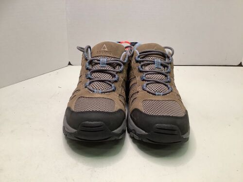 Ascend Men's Hiking Boots, 8, Appears New - Lot 240