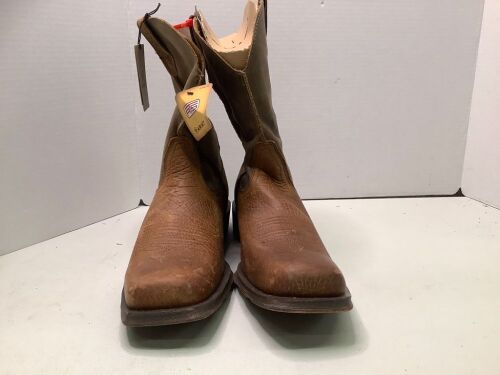 Ariat Men's Boots, Earth/Brown, 10.5 D, Appears New - Lot 250