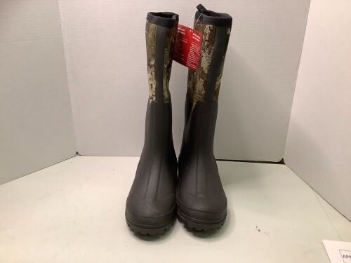 SHE Waterproof Boots, 7, Appears New - Lot 290