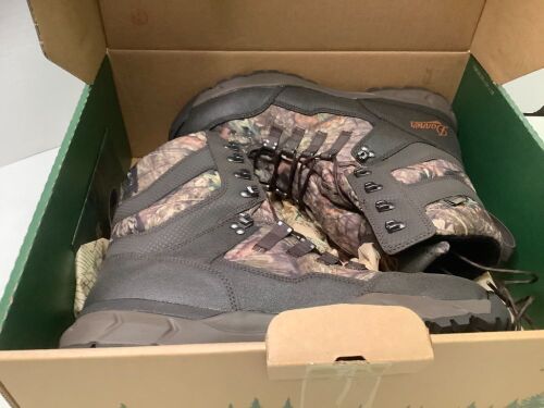 Danner Dry Waterproof Lock & Load Lacing System Danner Plyolite Midsole, Men's 11.5, Appears New - Lot 291