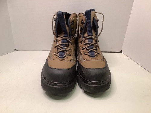 Mens Hiking Boots, 12, E-commerce Return  - Lot 300