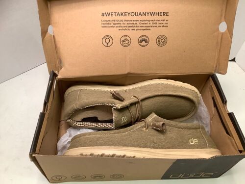 Hey Dude Men's Wally Nut Casual Shoes, 11, Appears New - Lot 302