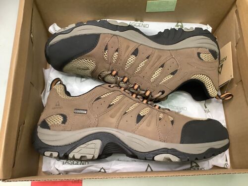 Ascend Lisco Low Bone Dry Men's 11.5, Appears New - Lot 314