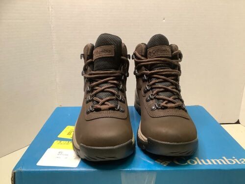 Columbia Newton Ridge Plus Waterproof Hiking Boots for Ladies, 6.5, Appears New - Lot 356