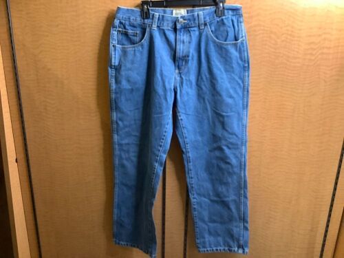 Red Head Men's Jeans, Appears New - Lot 386