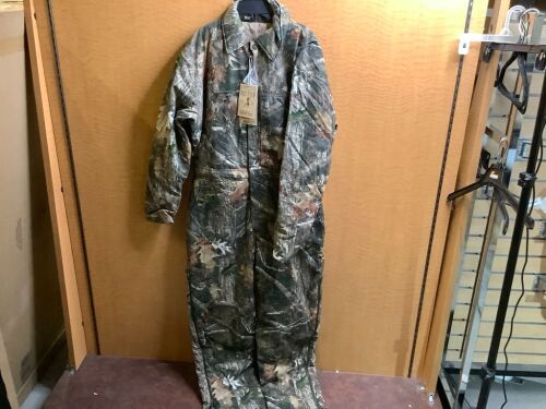 Red Head Silent Hide Insulated Men's Coveralls, Medium, Appears New - Lot 395