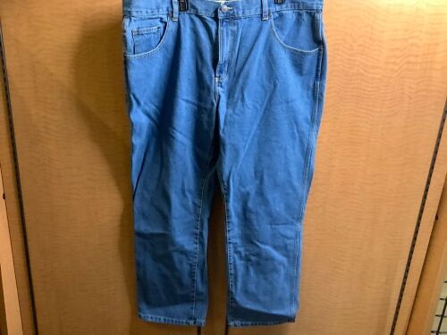 Red Head Men's Jeans 44x32, Appears New - Lot 459