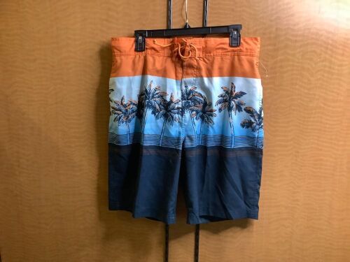 Men's Swimwear, Medium, Appears New - Lot 460