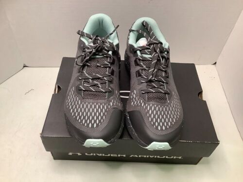 Under Armour Women's UA W Charged Bandit Trail, 8, Appears New - Lot 568