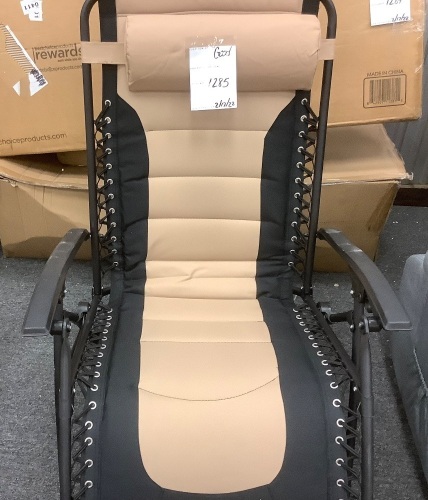 Oversized Padded Zero Gravity Chair, Folding Recliner w/ Headrest - Lot 1285