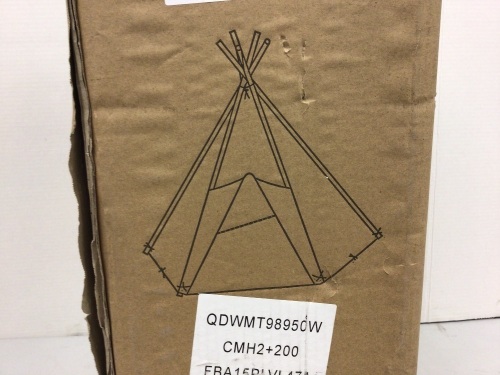 White Canvas Kids Teepee, Appears New - Lot 25