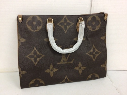 Louis Vuitton Bag, Authenticity Unknown, Appears New - Lot 100