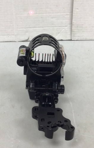IQ Define ProRange Finder Sight, Powers Up, E-Commerce Return - Lot 137