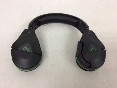 Turtle Beach Headphones, Powers Up, E-Commerce Return - Lot 257