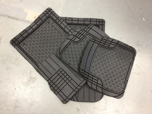 Weather Tech Vehicle Floor Mats, Appears new - Lot 324