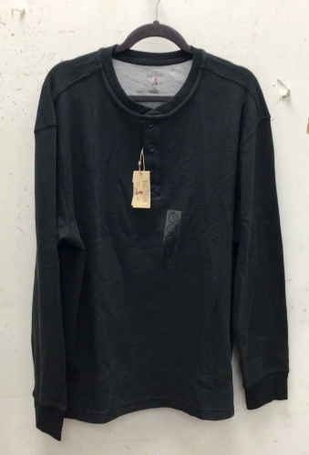 RedHead Mens Henley, L, Appears New - Lot 358