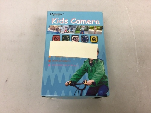 Kids Digital Action Camera, Powers Up, E-Commerce Return - Lot 375