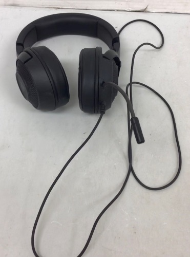 Razer Gaming Headset, Powers Up, E-Commerce Return - Lot 419