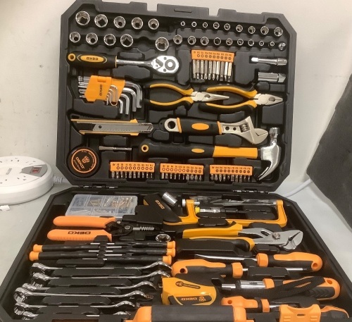Deko Tool Set, Appears New - Lot 427