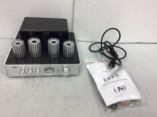 25 Watt Stereo Hybrid Tube Amplifier, Powers Up, E-Commerce Return - Lot 489
