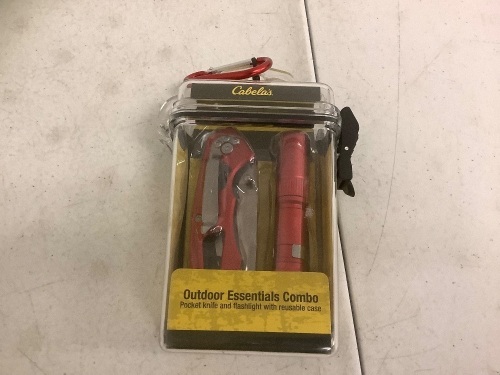 Outdoor Essentials Combo, Appears New - Lot 659
