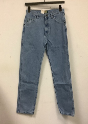 Mens Jeans, 32x32, Appears New - Lot 780