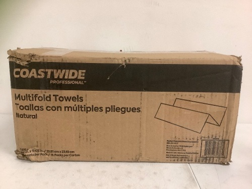 Box of Multifold Paper Towels, Appears New - Lot 813