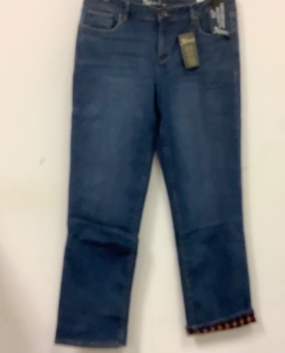 Natural Reflections Womens Jeans, Size 12, Appears New - Lot 832