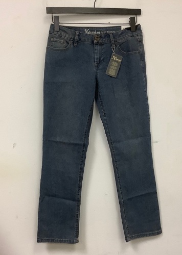 Natural Reflections Womens Jeans, 12, Appears New - Lot 878