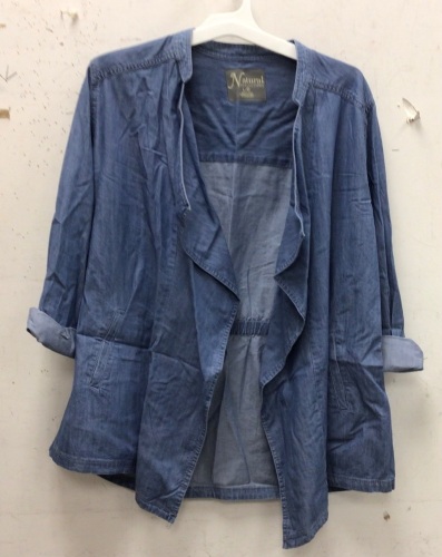 Natural Reflections Womens Denim Shirt, L, Appears New - Lot 886