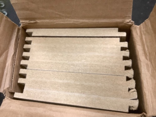 Box of 8 Flooring Pieces, Some Damage, 4"x48", E-Commerce Return - Lot 994