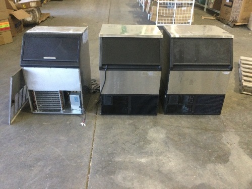 Lot of (3) Druxe Ice Makers - Untested Units for Parts or Repair - Lot 25