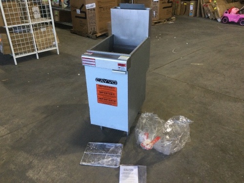 Cayvo CF40090L 40 lbs. 2-Basket Commercial Gas Deep Fryer, 90k BTU - Lot 27