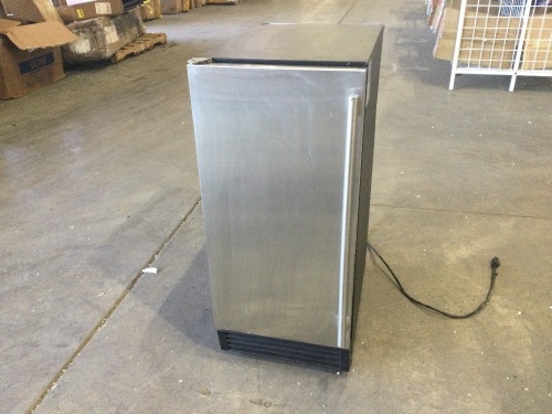 Maxx Ice MIM50 Indoor Compact Self-Contained Ice Machine - Lot 31
