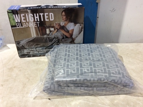 MerryLife 15lb Weighted Blanket, 48" x 72"  - Lot 533