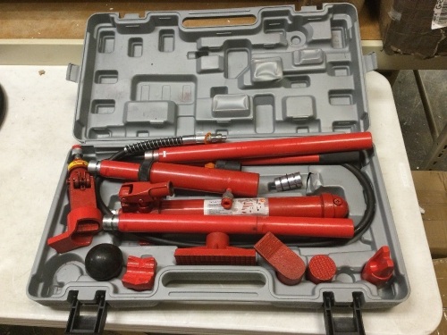 12-Ton Capacity Hydraulic Body-Frame Repair Kit. Unknown Condition, Untested E-Commerce Return - Lot 119
