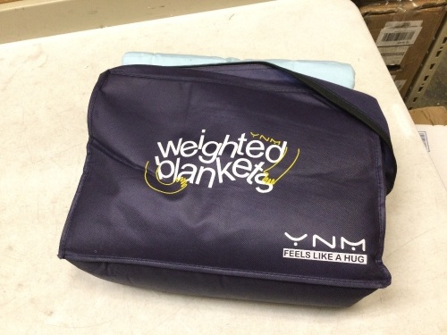 Queen Size, 17 Pound Weighted Blanket. New with Blemish. - Lot 141