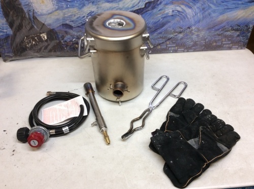 0-28LBS(12.8KGS) Gas/ Propane Metal Melting Furnace Kit for Metals. Unknwon Condition. E-Commerce Return - Lot 284