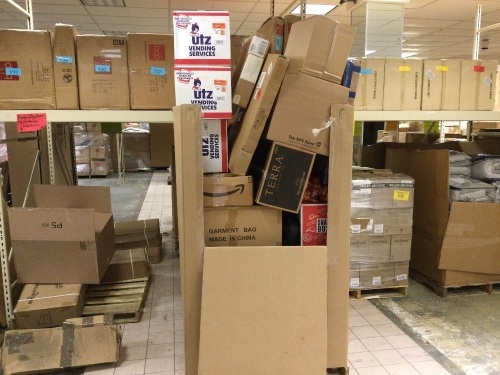 Pallet of Return, Salvage, and Overstock Items. - Lot 495