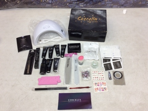Professional Nail Kit. Appears New - Lot 513